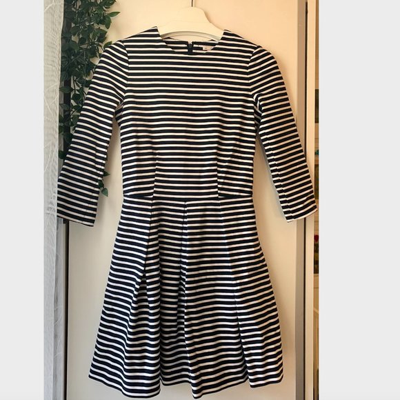 Gap Striped Fit & Flare Dress - Picture 2 of 5